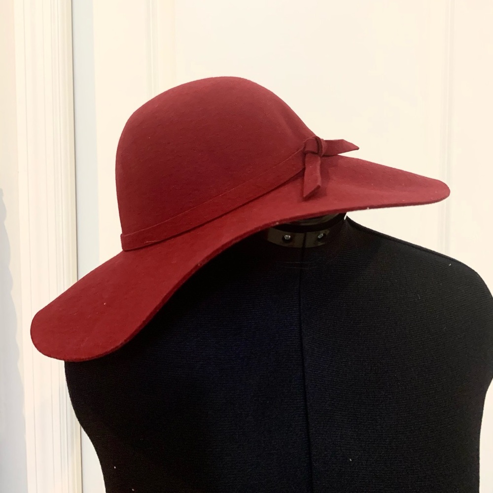 Wool hat. - Picture 2 of 4